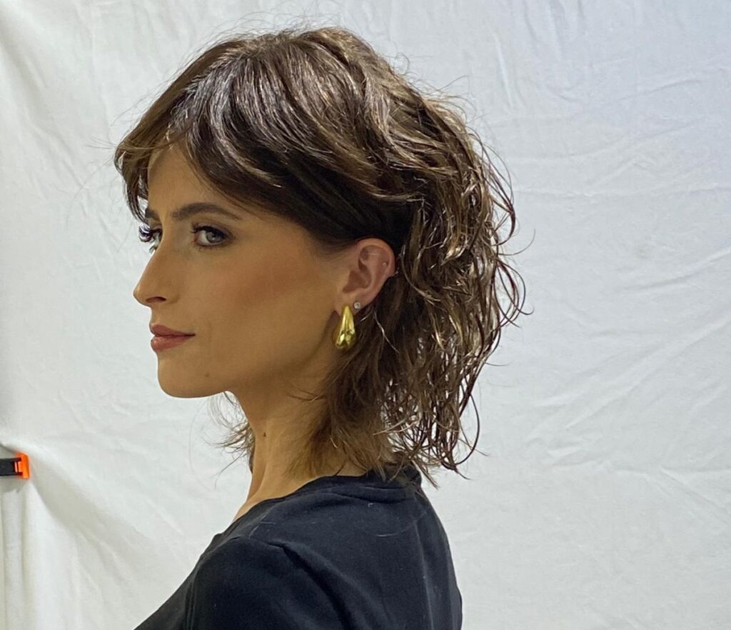 פאה מהשיער הטבעי של המטופלת - שערות בסערות